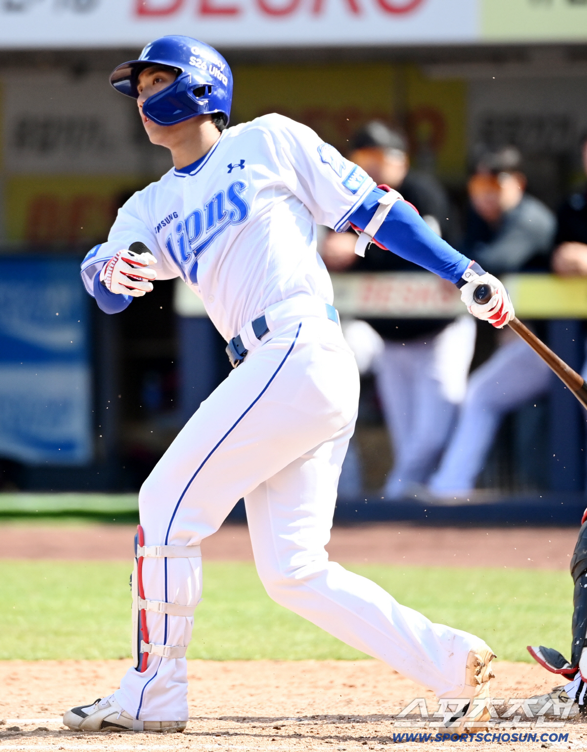 '홈런치는 톱타자' "시야도 궤도도" 모든 것이 바뀌었다...AG 국대 …