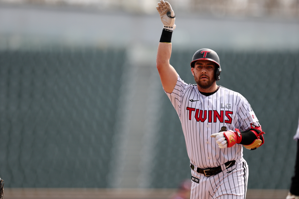 '전체1픽' 박준현 4실점 난타 → 7회에만 16점 났다! 빅이닝 주고받…