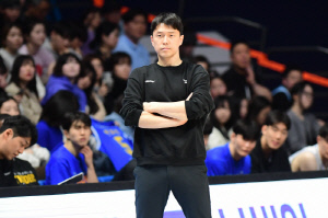 [현장인터뷰] 김효범 감독 