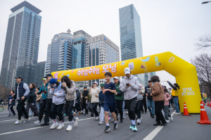 '아이부터 반려견까지' 도심 깨운 3월의 일요일, '쉬엄쉬엄 모닝' 성황.. 29일 3회차 행사