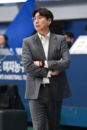 [현장인터뷰] 김완수 KB스타즈 감독, 