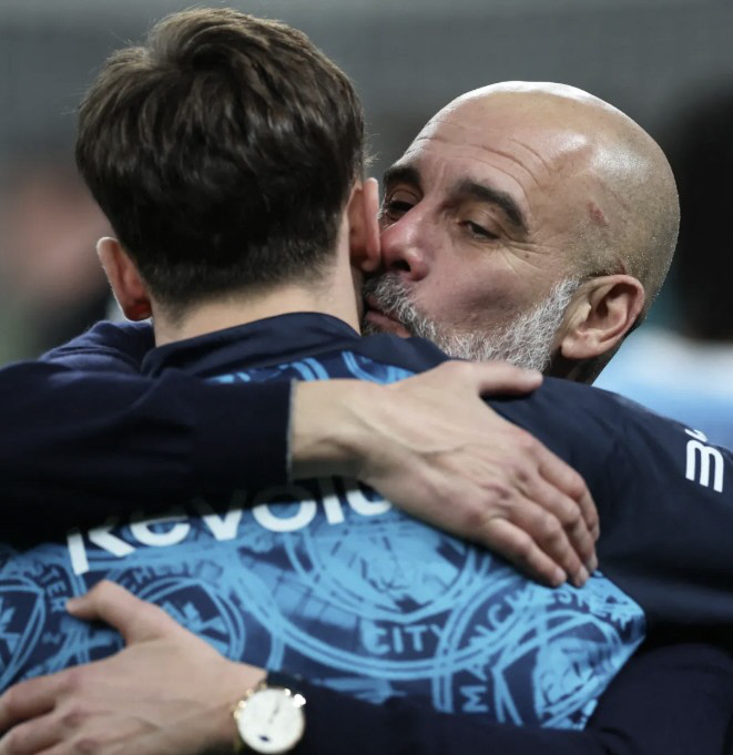 '얼굴 피범범+붉은 상처' 또 나올뻔! 과르디올라, 우승하고도 괴로웠나.…