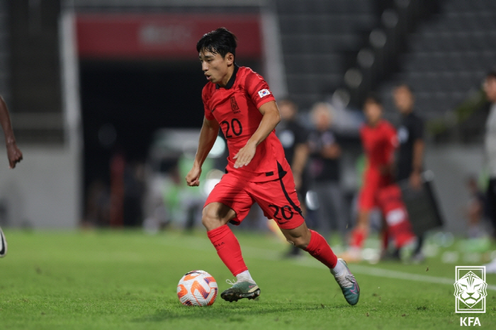 "양민혁-박승수 유럽파 8명 발탁" 韓 U-23 VS "유럽파 제외+대학…