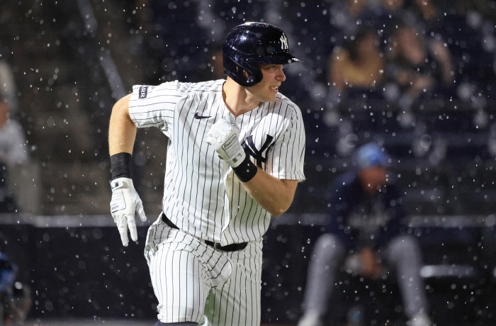 이름-등번호까지 일치…이것은 운명? NYY 안방마님 광고 계약 뒷이야기