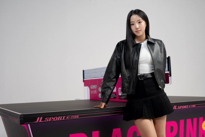 "봄날, 핑크빛 탁구요정" 신유빈, 무인 스포츠 브랜드 '짱탁구장'과 광고모델 계약[공식발표]