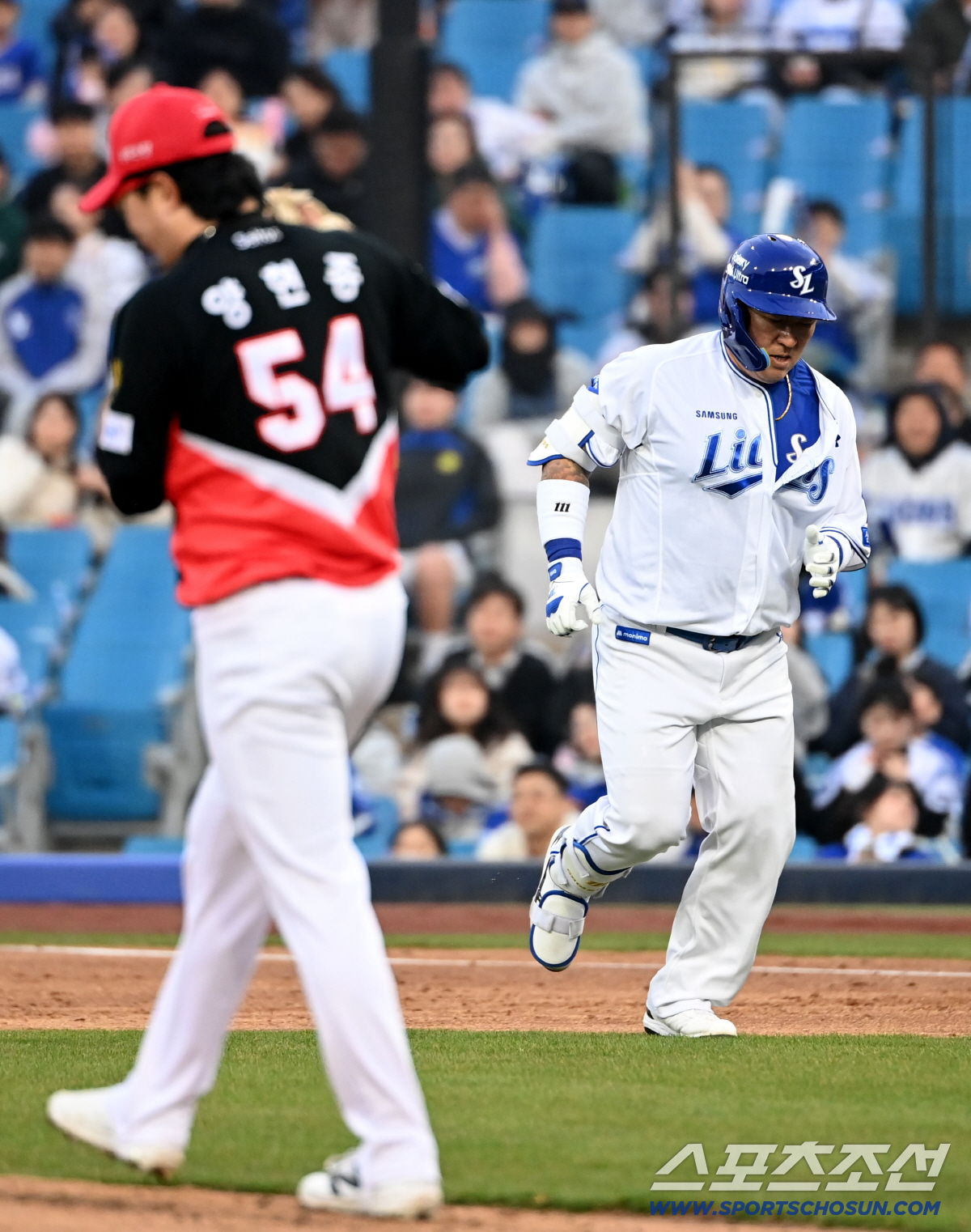 "라이트로 빼야하나" 대투수도 피하지 못한 '영웅 공포', 농담 속 담긴…