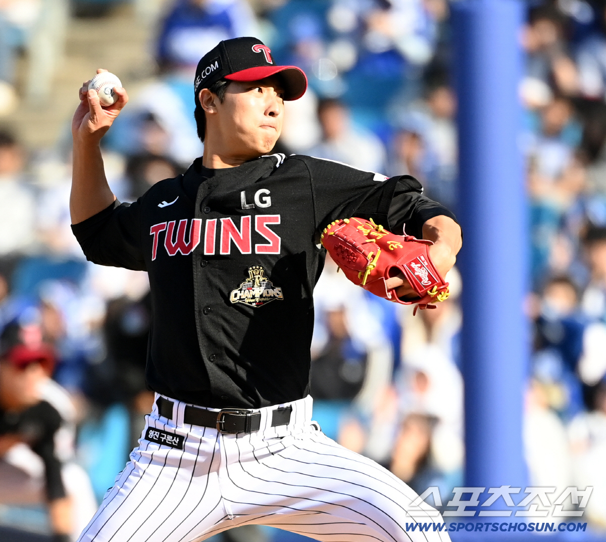 최다실점, 최다볼넷에도 느긋한 우승감독 "그래도 쓸 자원이 많다"[잠실 …