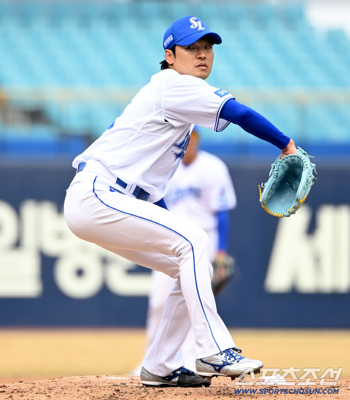 "몸상태 이상무" 홈팬 기립박수와 함께 '백쇼'가 돌아왔다..11구 만에…