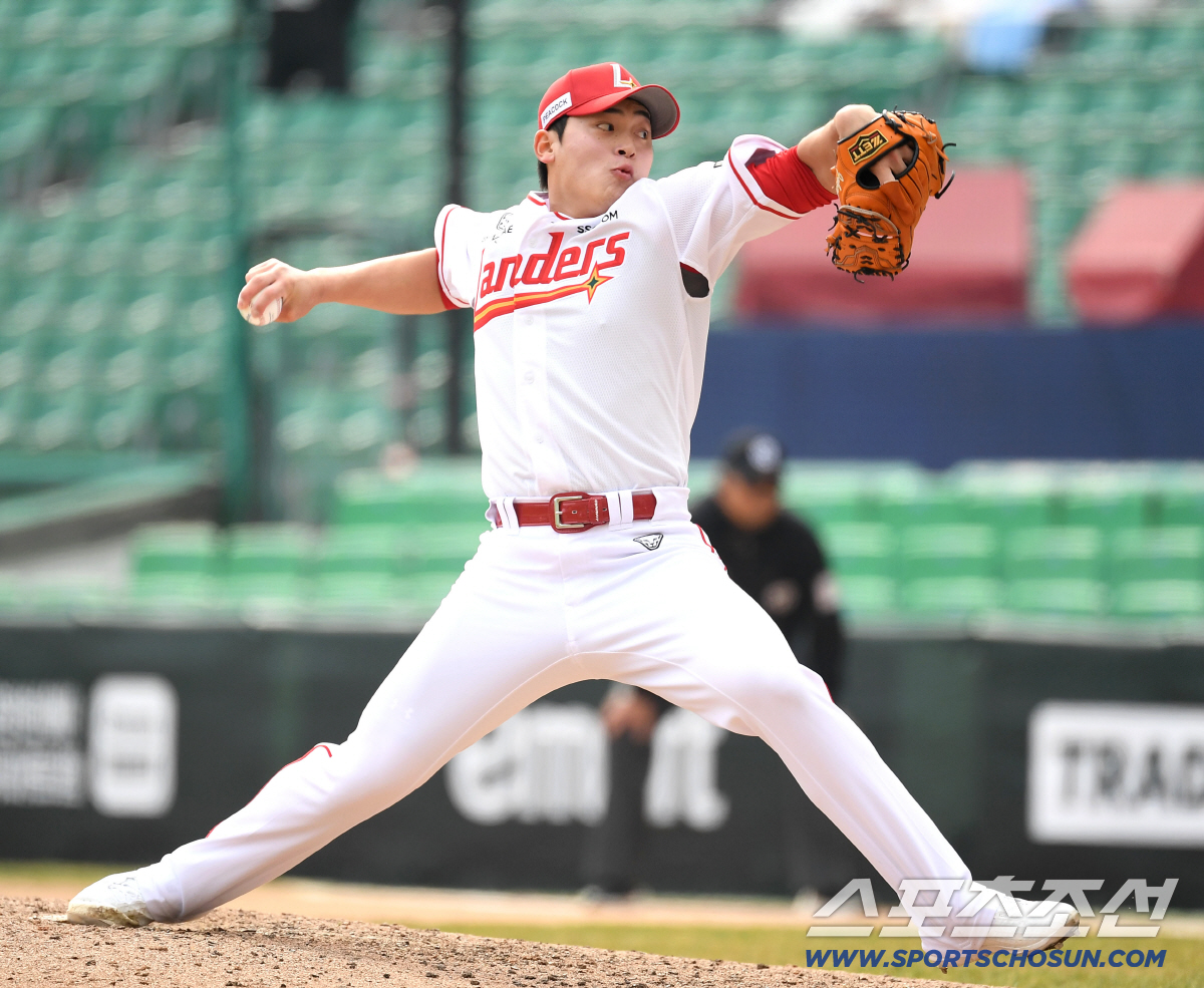 '도미니카 공화국 삼자범퇴' 조병현, 특대형 마무리 탄생 예고 → 시범경…