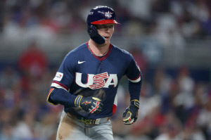 컵스 최초 '30-30-30' PCA 6년 1722억, 