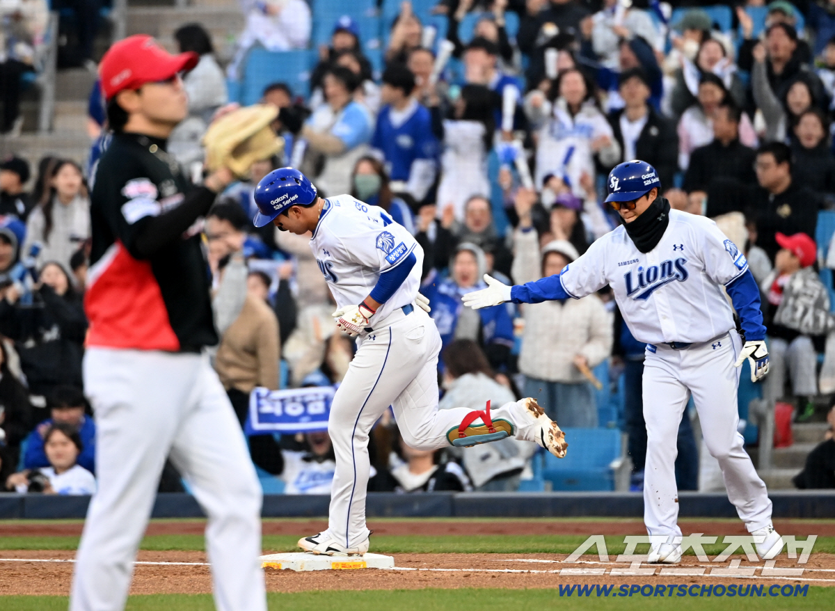 올해는 탱탱볼인가! 시범경기 홈런 100개 오버 → "다른팀 홈런 봐도 …