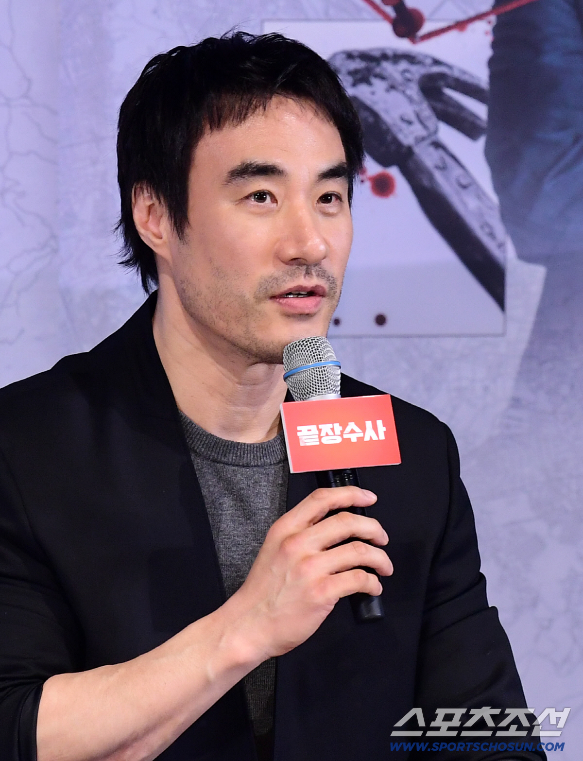 [SC현장] "내 잘못으로 개봉 연기"…'음주운전' 배성우, 7년 만에 …