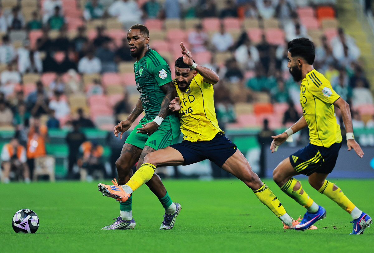 "2000억 연봉 거절" 손흥민과 정반대 선택, '도박 징계 후 사우디 …
