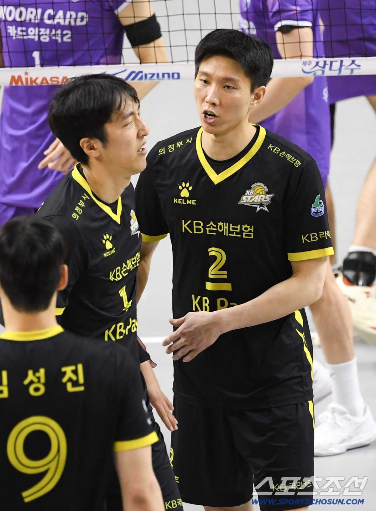 '손도 못 써보고 졌다' 충격적 완패, 감독대행은 "제가 부족해서 이렇게…