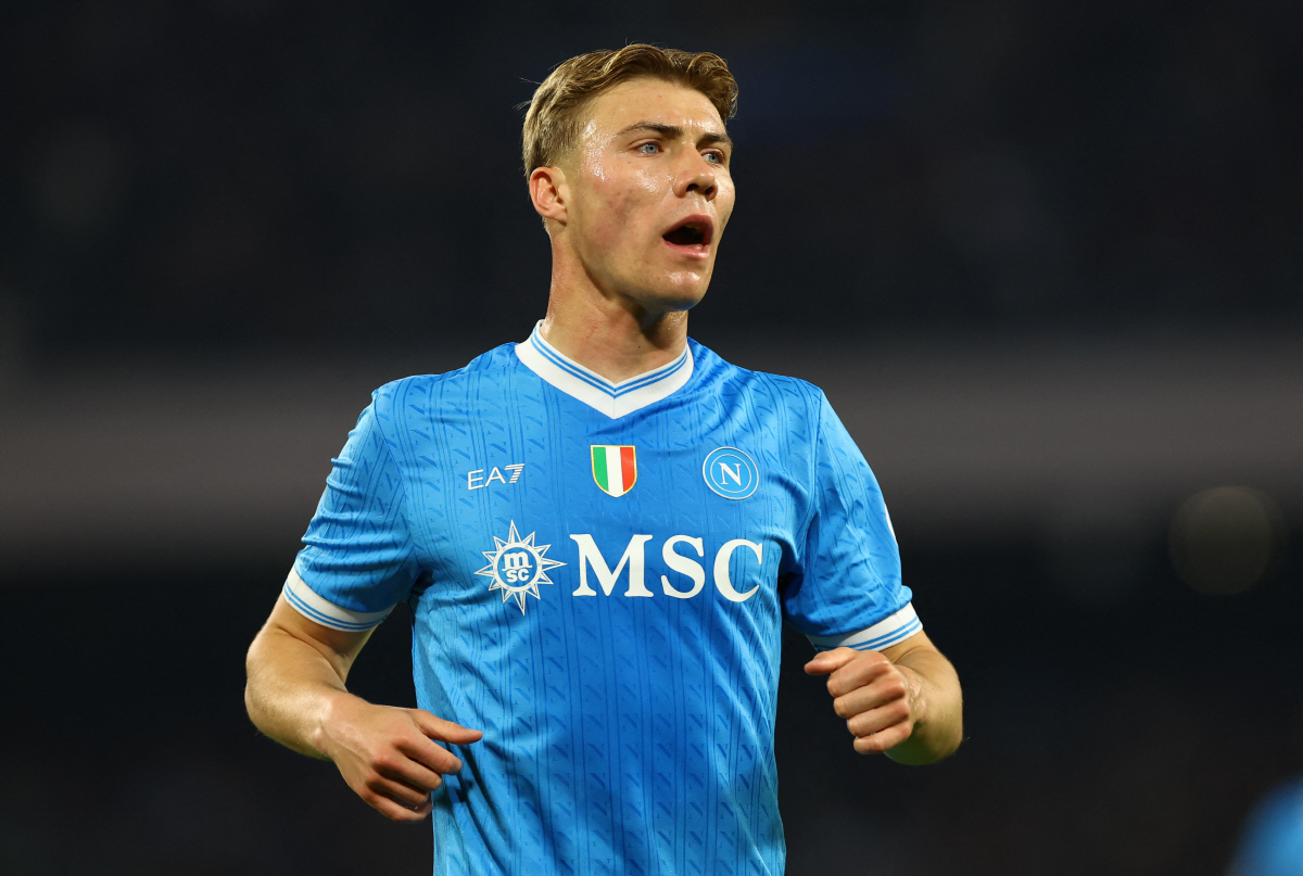 '탈 맨유 효과→나폴리 에이스' 호일룬, 아모림 저격.."맨유에선 모든 …