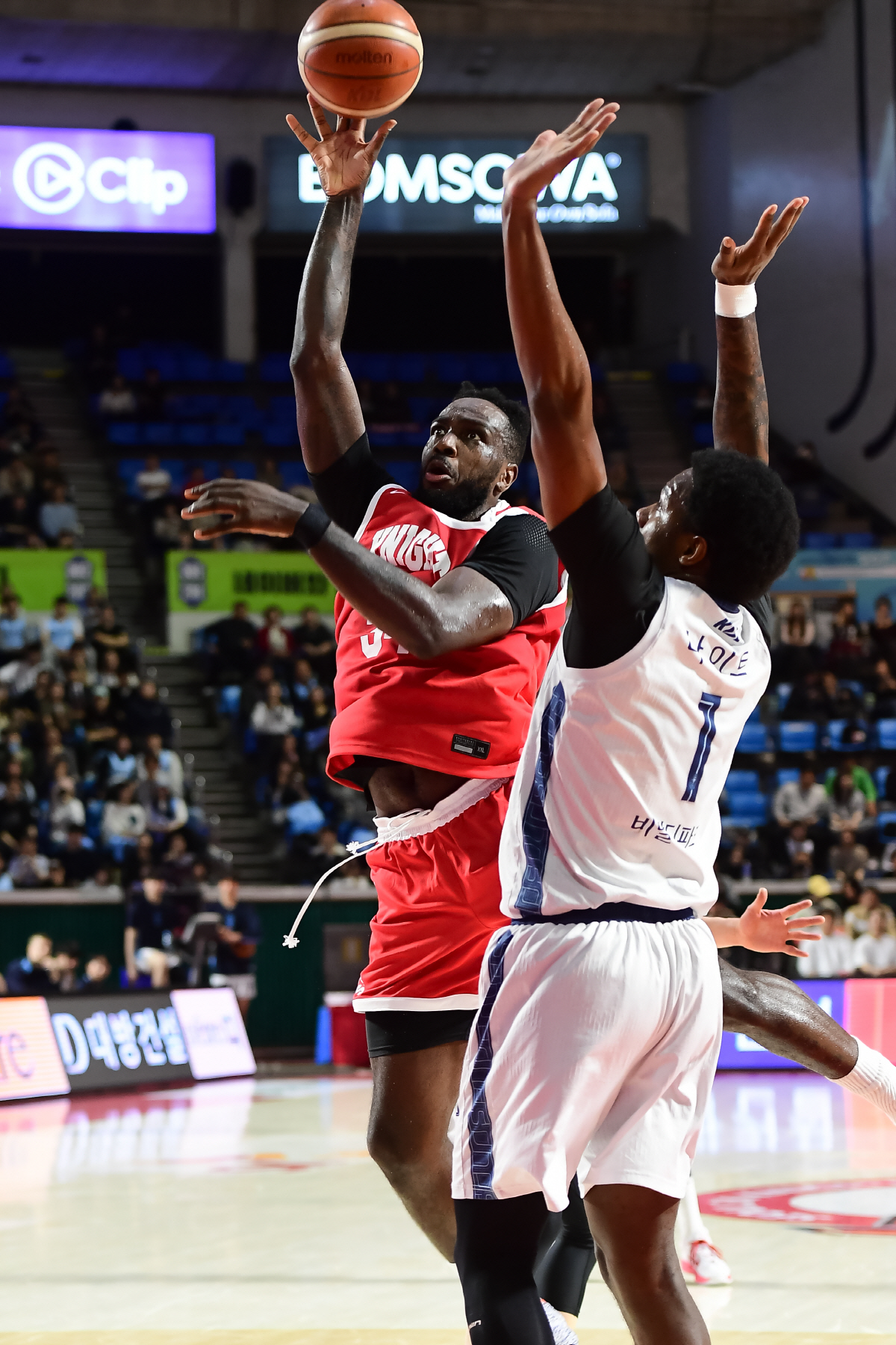 [현장분석] 천적마저 잡아냈다! 파죽의 10연승. 켐바오 동점, 이정현 …