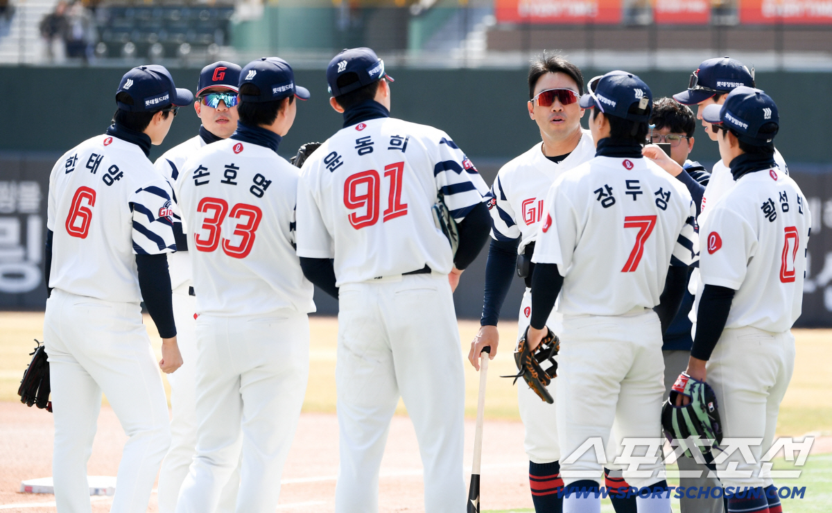 '냉정하네' 시범경기 1위 롯데가 꼴찌 후보라니! 키움은 100% 선택[…