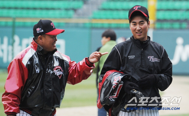 "아들아, 내가 죽으면 그 재를 잠실구장에…" 뼛속까지 LG맨, 4회 우…