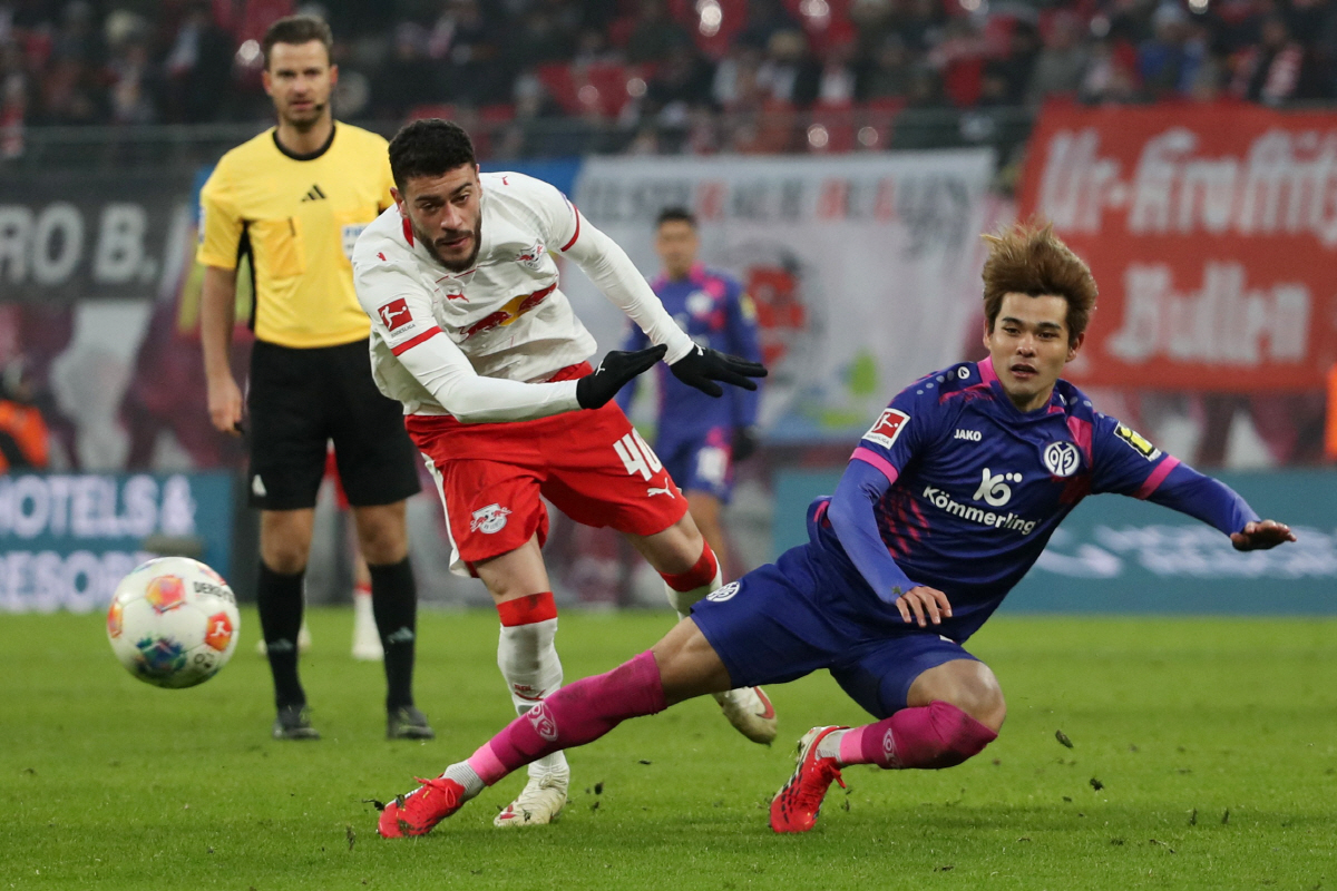 '韓도 못한 걸 노리는 日 축구' '체력왕' 사노 형제, 사상 첫 월드컵…