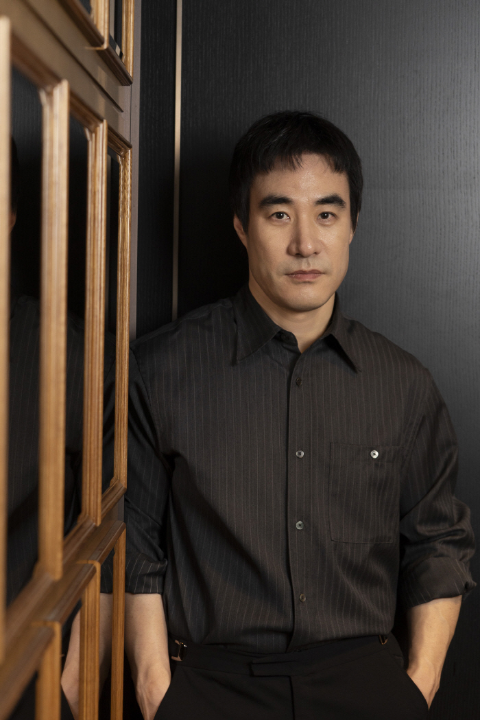 [인터뷰①] 배성우, 음주운전 논란 후 달라진 삶 "바르게 살기 보단 이상한 짓 안하겠다 다짐"('끝장수사')