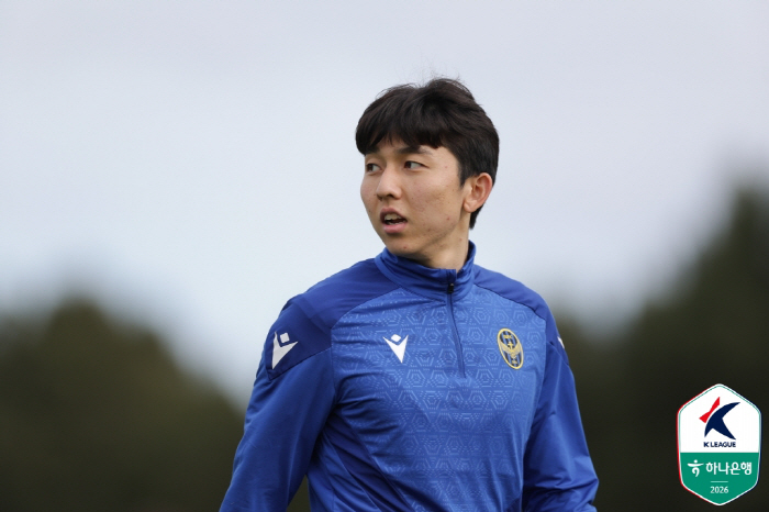 "한 경기에 13.4km 뛴다고?" 2003년생 MF 서재민을 주목해야 …