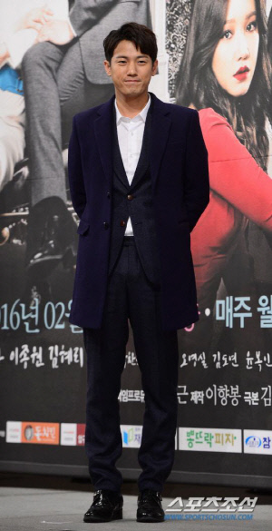 '40세' 서준영, 인생 첫 소개팅..여배우급 소개팅녀 미모에 '심쿵' (신랑수업)