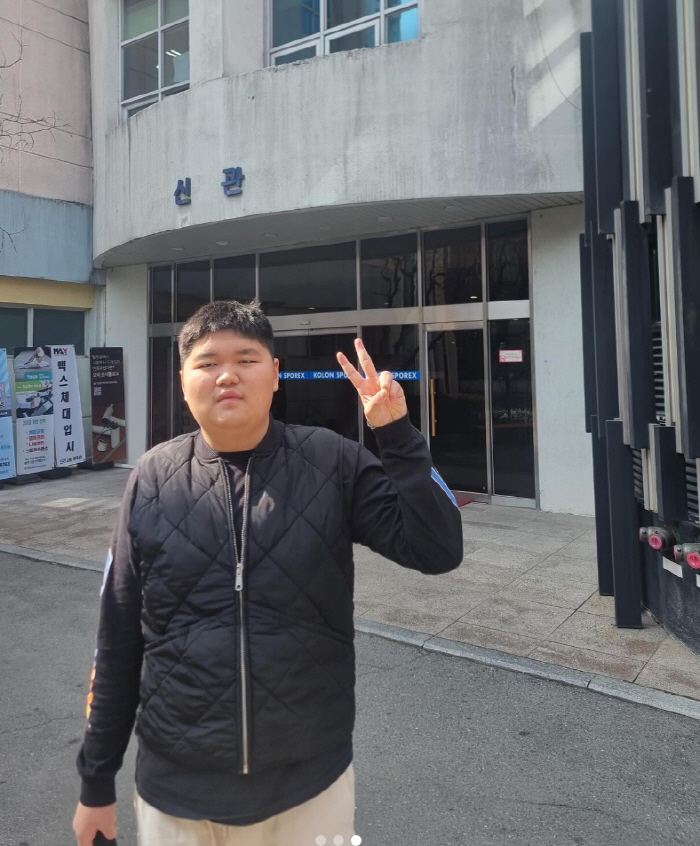 오윤아, '발달장애 子' 민이 첫 취업에 감격.."훈련 중" 근황 공개