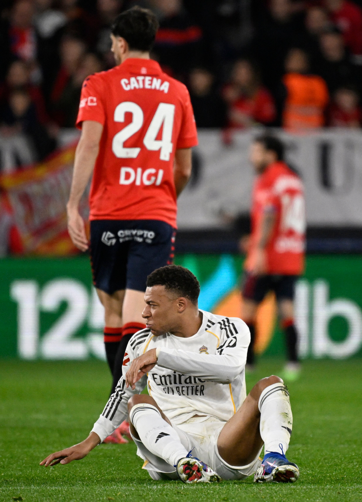 "그건 가짜뉴스입니다" 음바페, 레알 마드리드 의료진 '왼쪽↔오른쪽 착오…