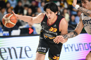 [현장인터뷰] '1위'에 강한 9위, 9위에 약한 1위...포인트는 타마요, 강혁 감독 