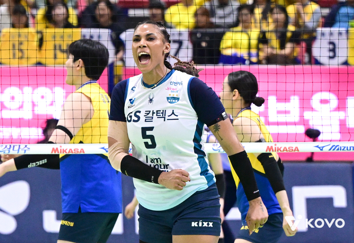 챔프전 100% 확률 잡았다! '실바 40득점 제대로 터졌다' GS칼텍스…