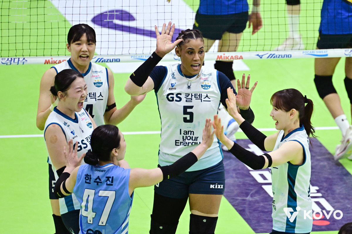 챔프전 100% 확률 잡았다! '실바 40득점 제대로 터졌다' GS칼텍스…