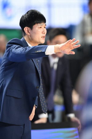 [현장인터뷰] 강혁 감독이 본 LG전 패인 