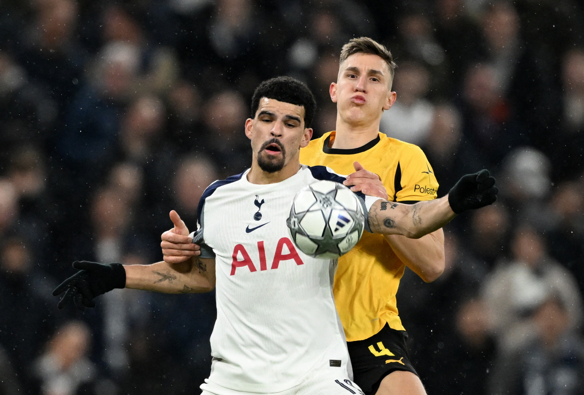 대반전! 김민재, 바이에른 잔류한다...이적 대비 넘버1 타깃, 도르트문…