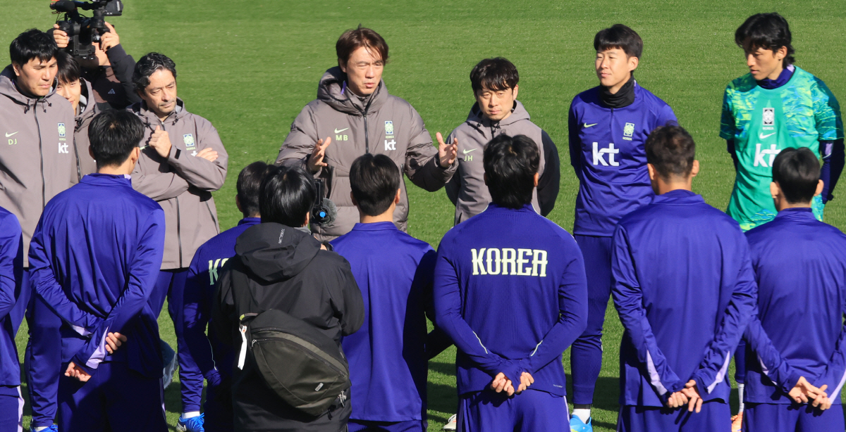 '1승 제물 남아공 해법 찾아라' 홍명보호, 코트디부아르전 키워드 세가지…