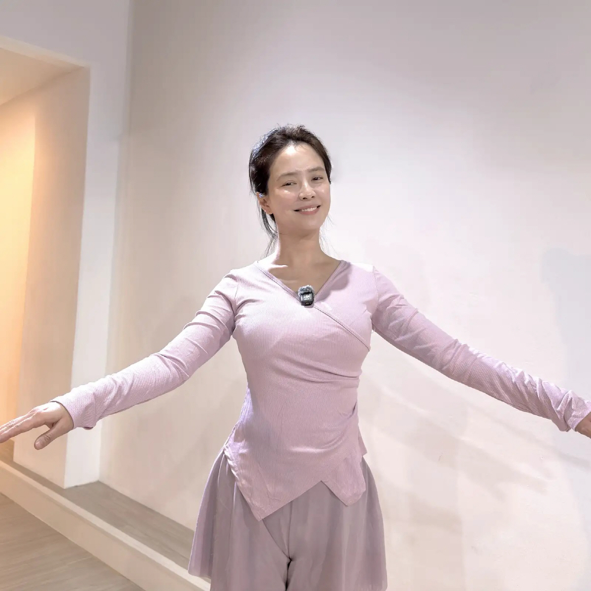 '런닝맨 병풍논란' 송지효, 재정비 시간 갖는다 "한주 휴방, 새 도전 …