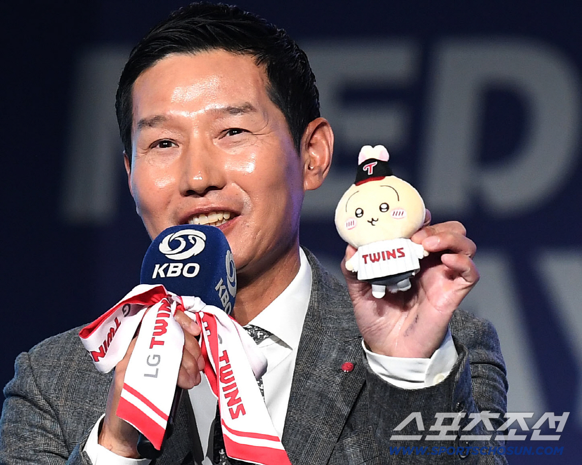 157㎞ '볼 빠른 사춘기' "아듀! 잠실, 기필코 2연패" 키플레이어,…