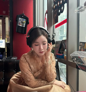 [청룡랭킹] '트롯 요정' 류원정, 3월 여자 가수 부문 평정… 63.04% 압도적 1위