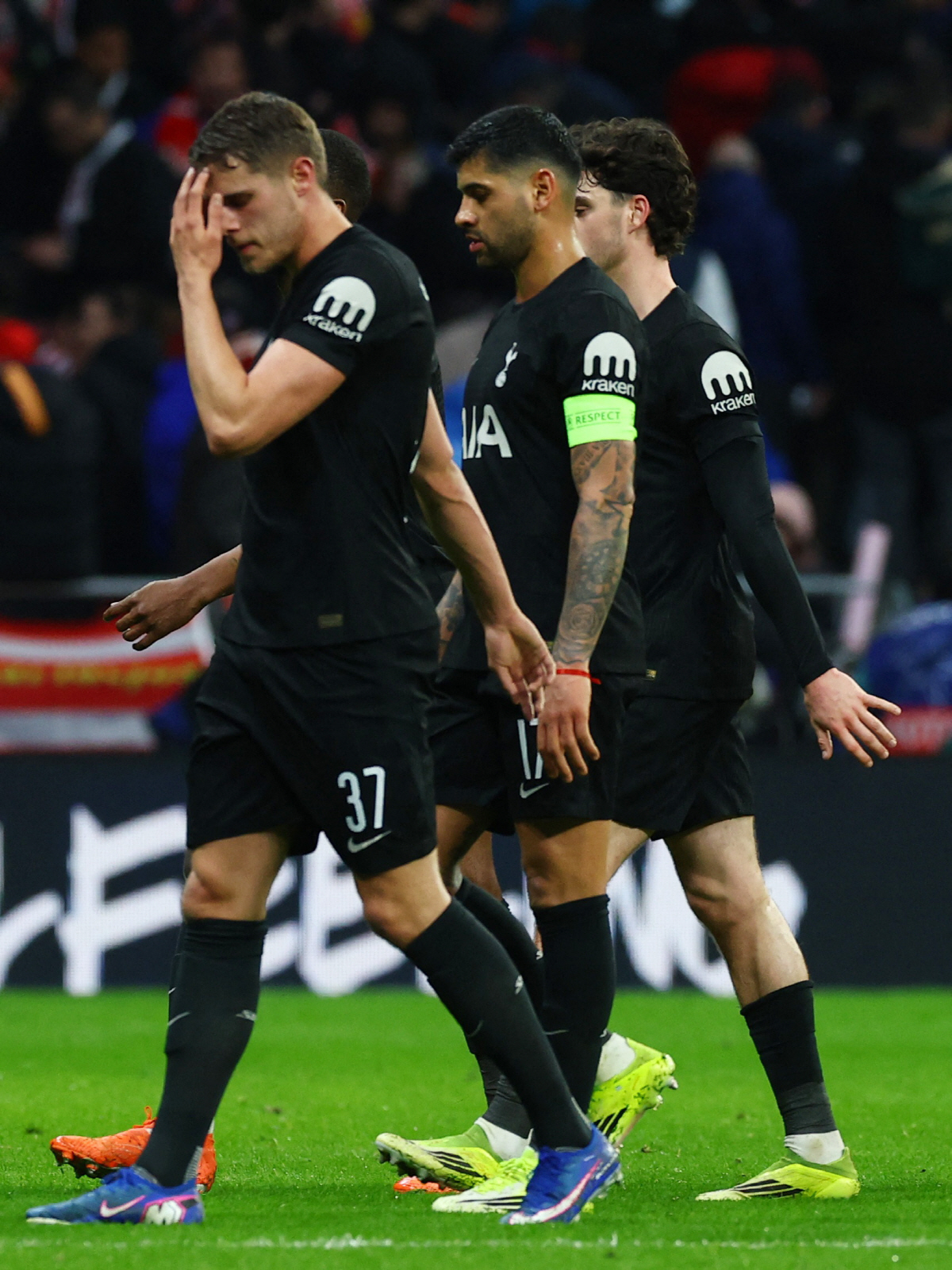 손흥민 후임 때려치워라, 英 미녀 패널 극대노 "로메로 토트넘 역사상 최…