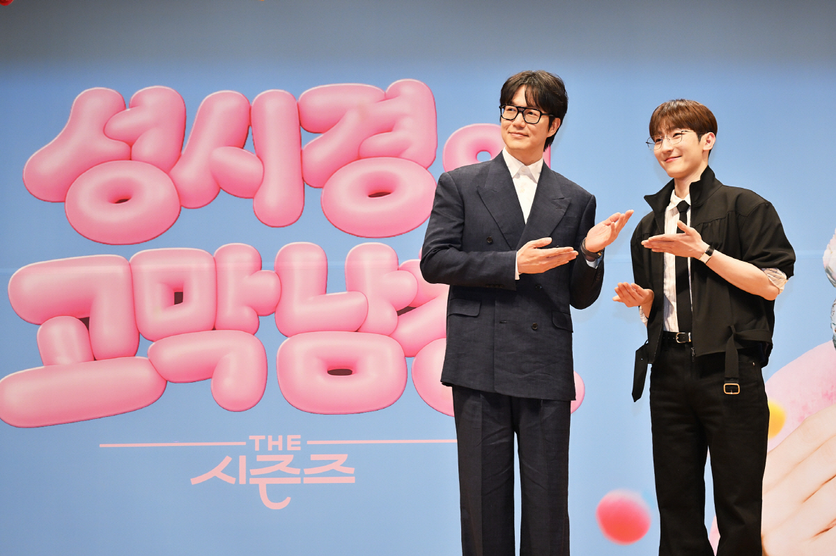 [SC현장] "효신아 꼭 나와 줘"…'고막남친' 된 성시경, 시청자 '고…