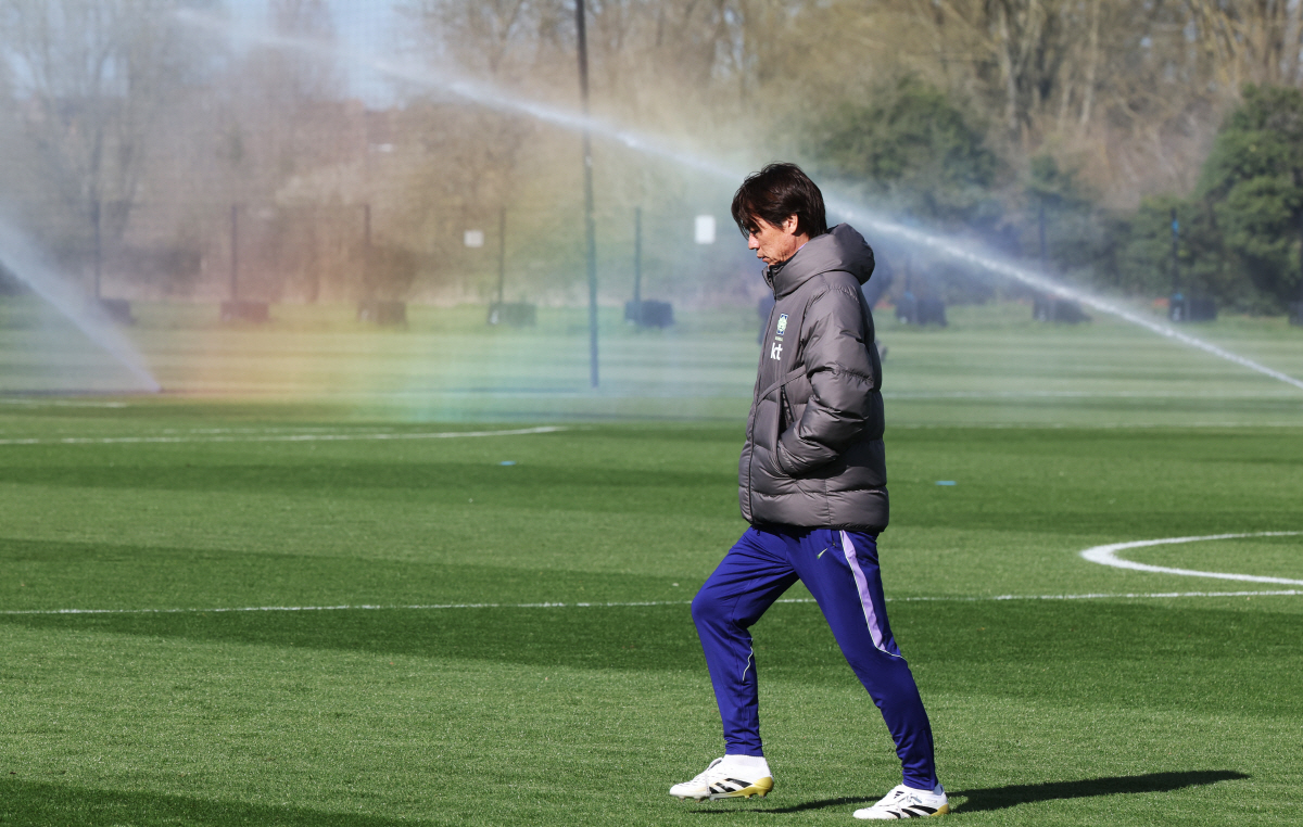 '3분 휴식' 4쿼터 축구에 적응하라! 홍명보호, 코트디부아르전의 또 다…