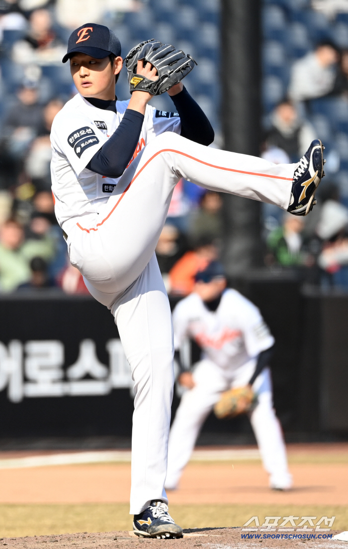 문동주 보러 갔다가 깜짝! 강건우가 누구야? → 한화·LG 2군, 투수 보물창고였네