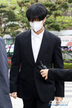 '병역 비리' 라비, 조용히 소집해제 후 사과문…