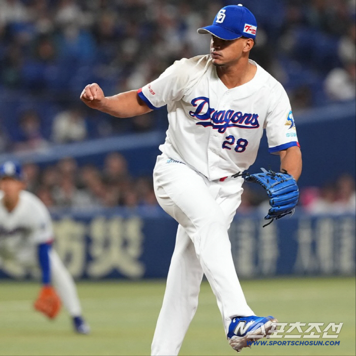 한국전 2이닝 완벽투는 허상이었나…도미니카 출신 마무리 9회 ⅓이닝 4실…