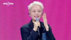 '56세' 이소라, 몸무게 100kg 됐다더니...우울증·활동중단 딛고 '극적 컴백'