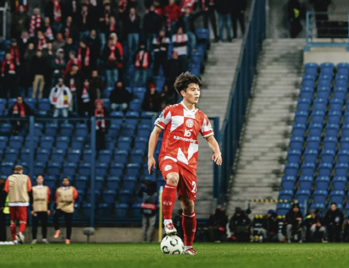 [오피셜]韓 좌절! 일본, 또 일본, 또또 일본...獨 대표 친한 구단,…