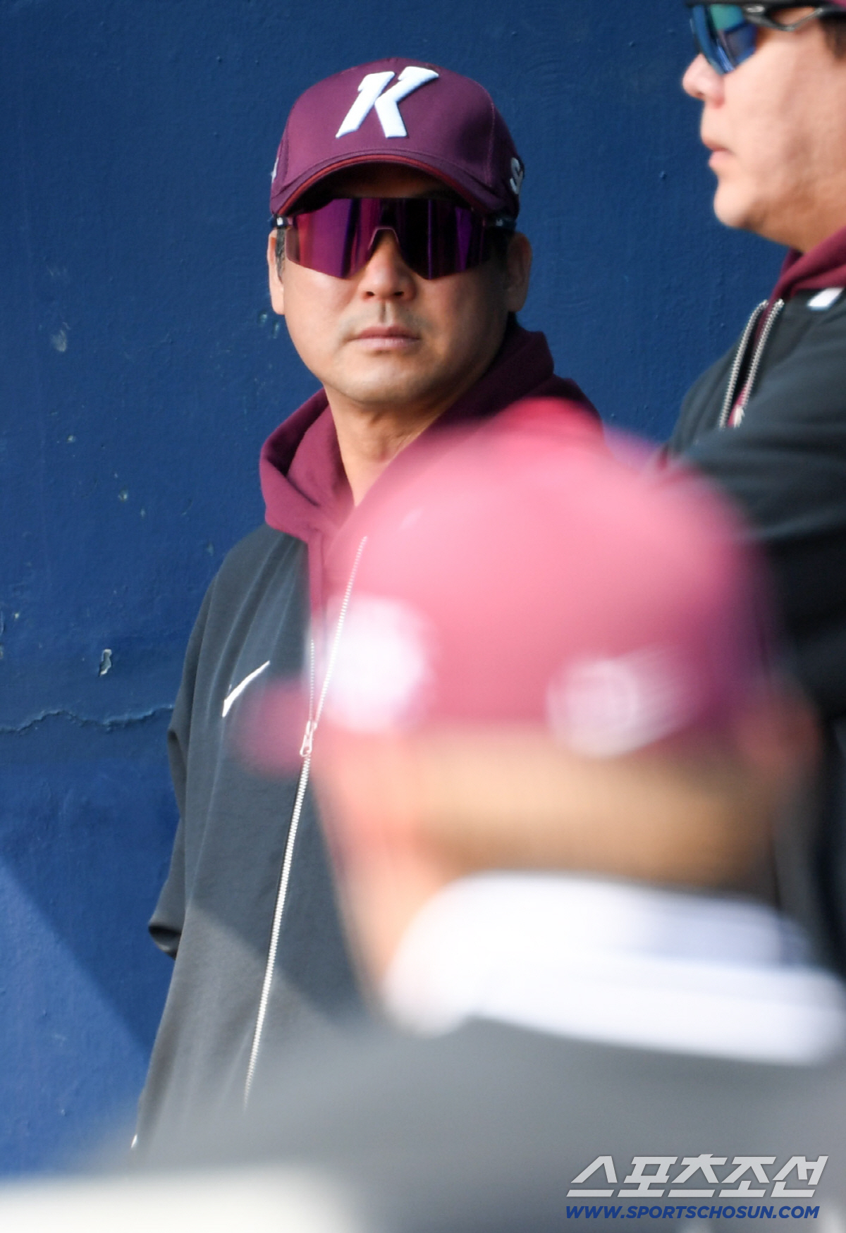 시작도 안했는데 마무리 선발 모두 사라졌다…"마무리는 박정훈이 많이 좋아…