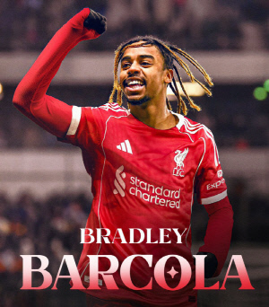 이럴 수가! 살라 대체자는 'PSG 윙어'?…이강인과 함께 '쿼드러플 조력'→디오망데 이어 2순위