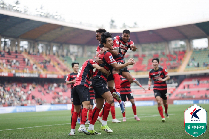 5경기 만에 미소 지은 강철 전사 '2026년 첫 승' 포항, 이호재 득…