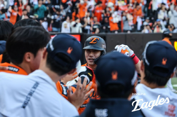 5타수 무안타? 결국 강백호가 해냈다…18년 만의 홈 개막전, 한화가 주…