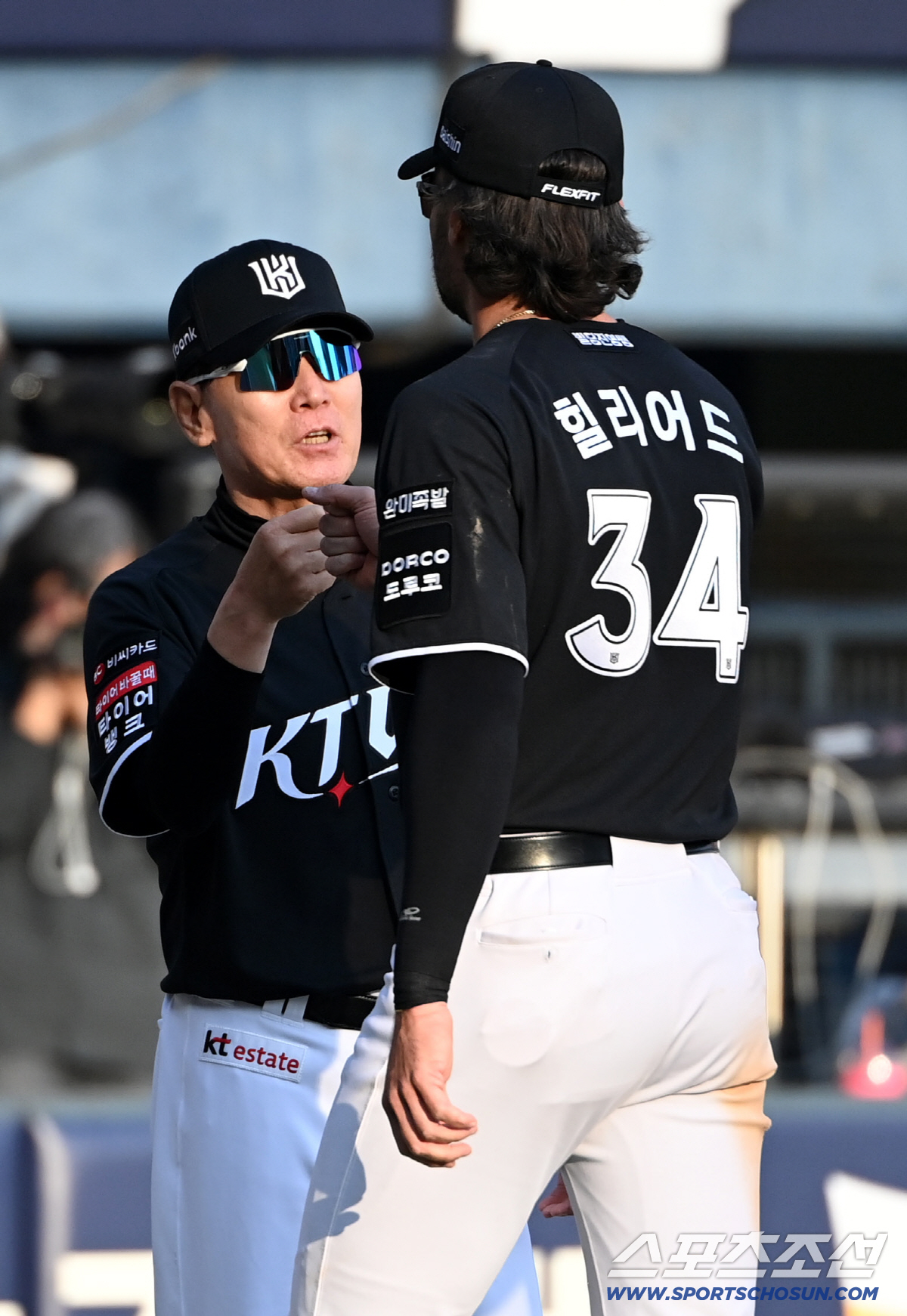 '돈 쓴 보람 있네.' 감독 빼고 다바꾸더니 우승팀에 대승. 이강철을 웃…